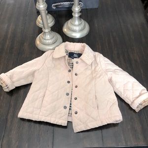 Soft pink authentic Burberry 18M quilted jacket 🎀